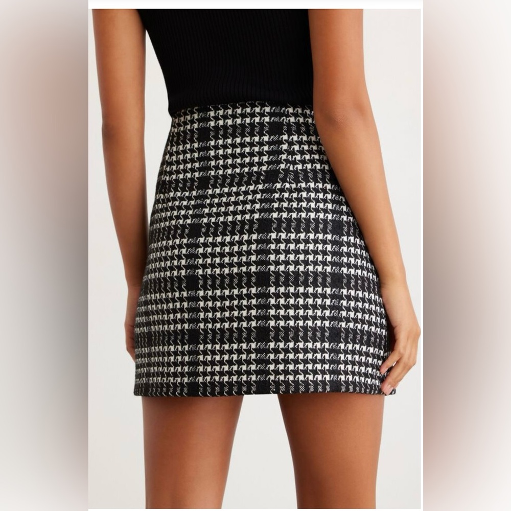 NWT Daphne Houndstooth Mini Skirt - Picture 4 of 8